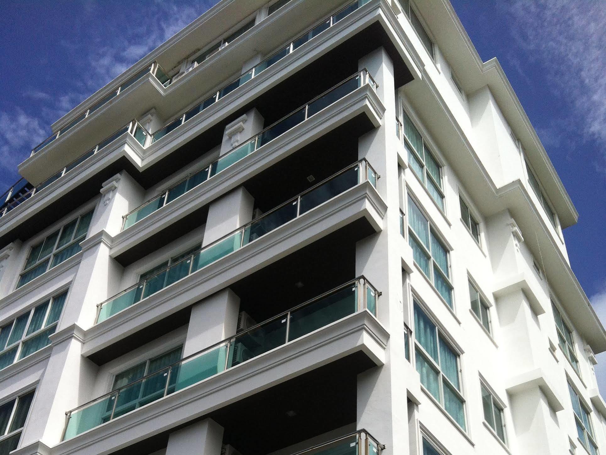 Goldstone Residency Patong , Phuket公寓 外观 照片